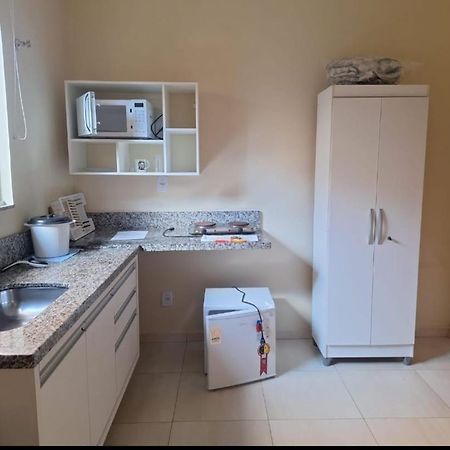 Kitnets Dona Lucia Sjc Apartment Sao Jose dos Campos Exterior photo