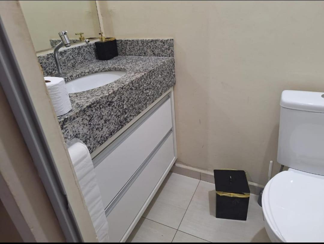 Kitnets Dona Lucia Sjc Apartment Sao Jose dos Campos Exterior photo